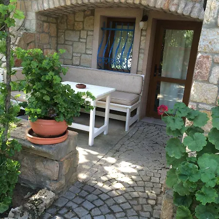 Ξενοδοχείο με διαμερίσματα Pinarhan Studio 3*