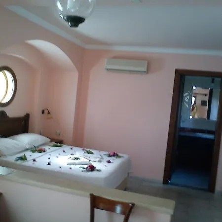 Pinarhan Studio Bitez
